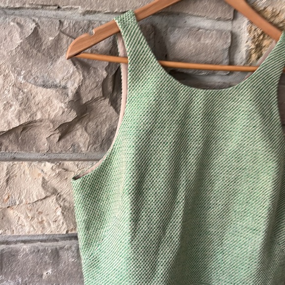 Banana  Republic Green Tweed Peplum Sleeveless Top Size 12 - Picture 5 of 15